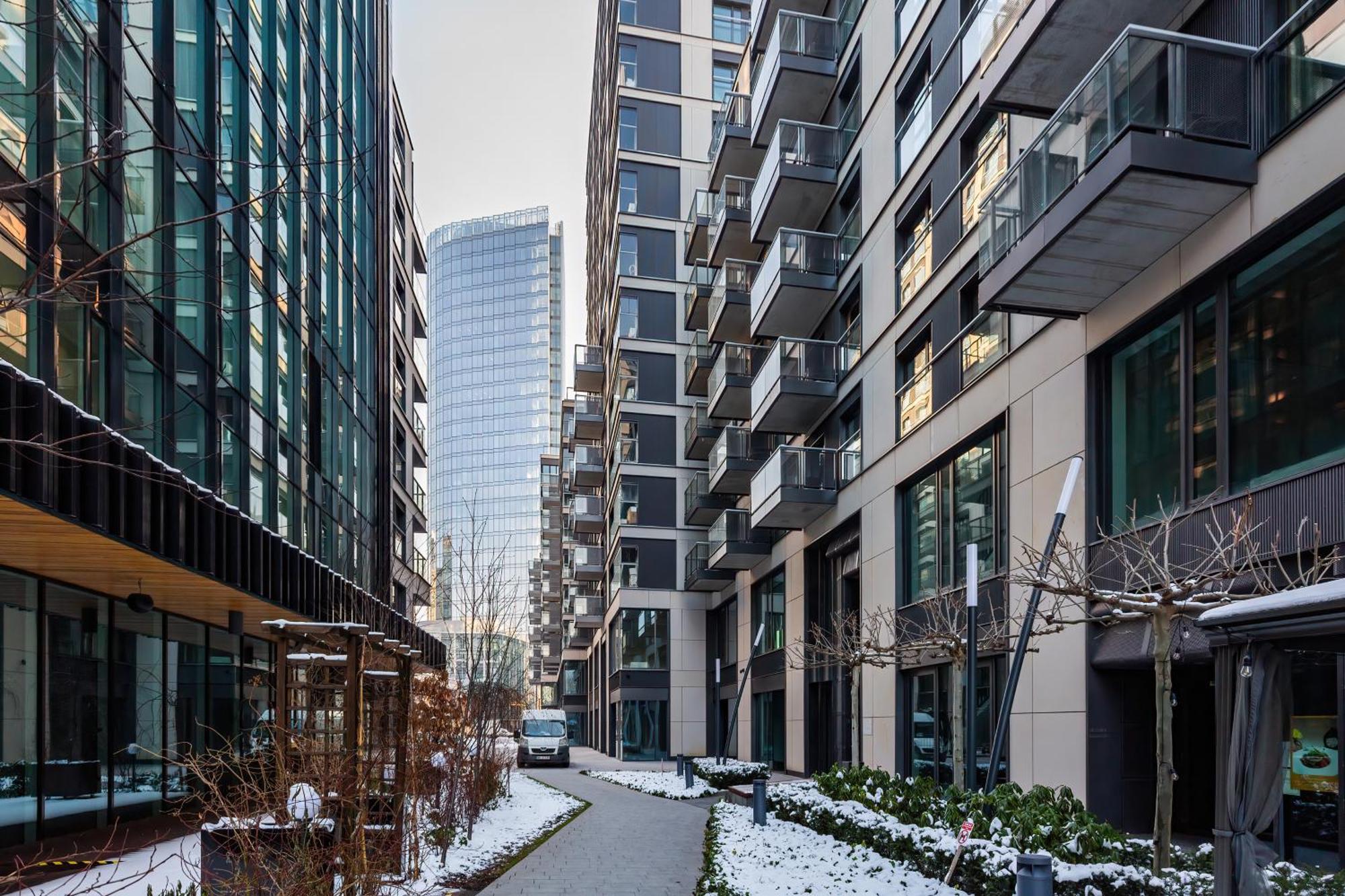 Royal City Center Mennica Residence By Noclegi Renters Varsóvia Exterior foto